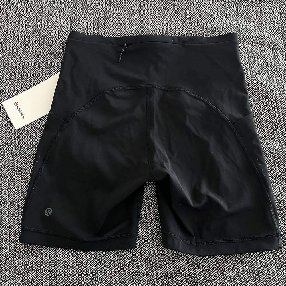 NWT Lululemon Swift Speed High-Rise Short 6" in Black - Picture 8 of 9